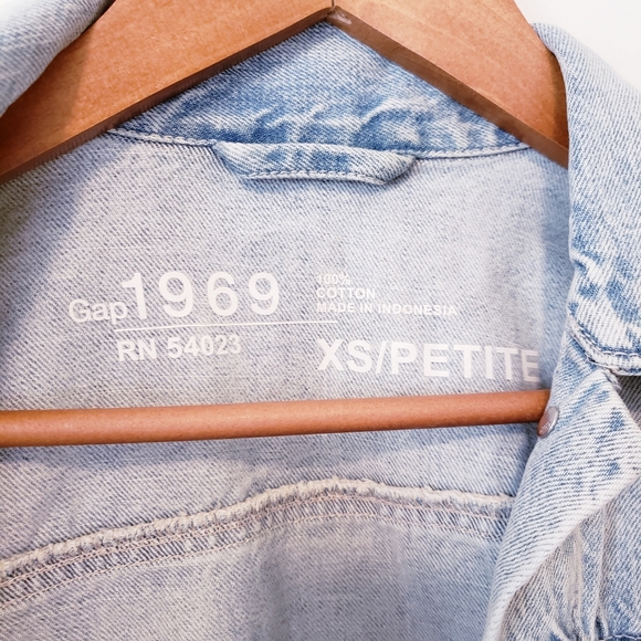Gap Denim Jacket - Picture 4 of 6